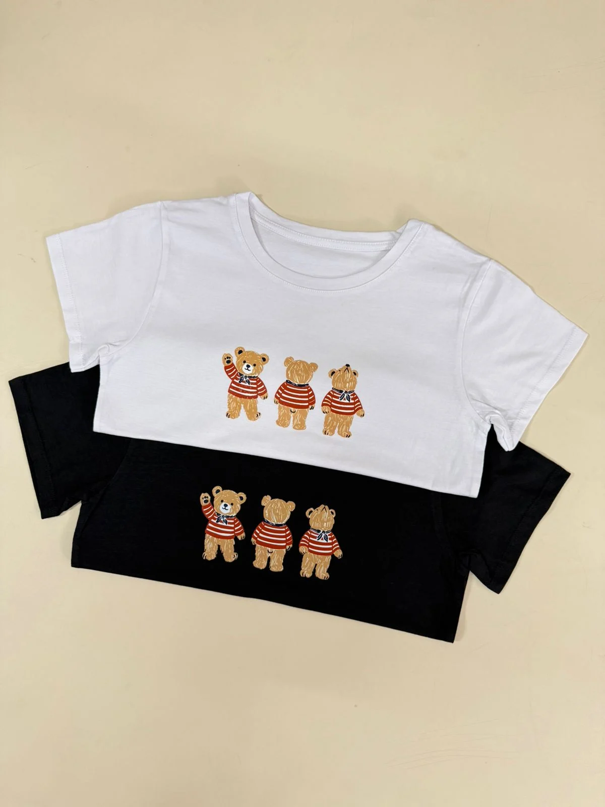 Remera estampa TRES OSITOS (Algodon)
