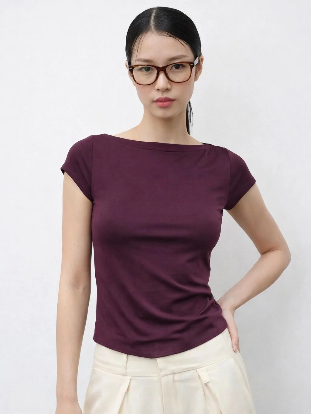 Remera "ELOISE" cuello bote/mangas japonesa (Microfibra)